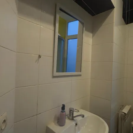студія з круглим ліжком в центрі Апартаменти Львів