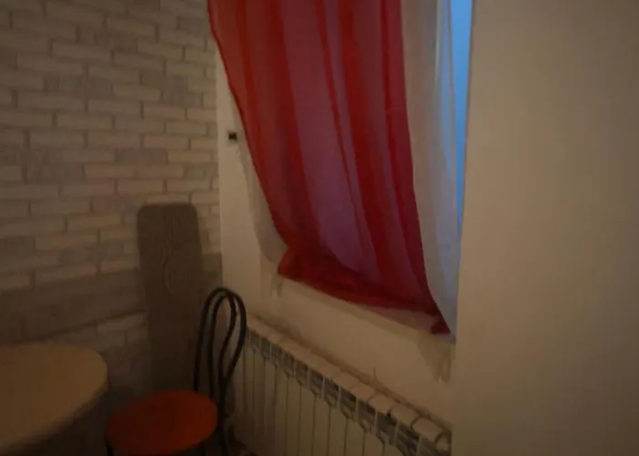 студія з круглим ліжком в центрі Apartmán