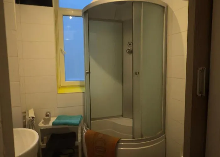 студія з круглим ліжком в центрі Lviv