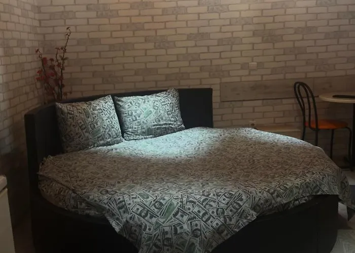 студія з круглим ліжком в центрі Apartmán Lvov