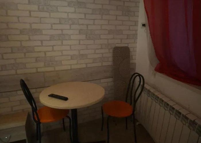 студія з круглим ліжком в центрі Lägenhet